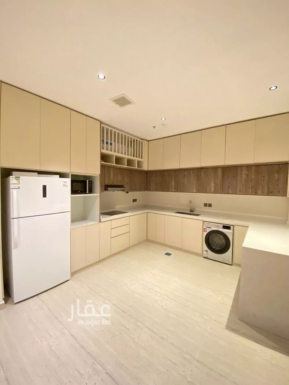 2 bedroom apartment in Irqah 11