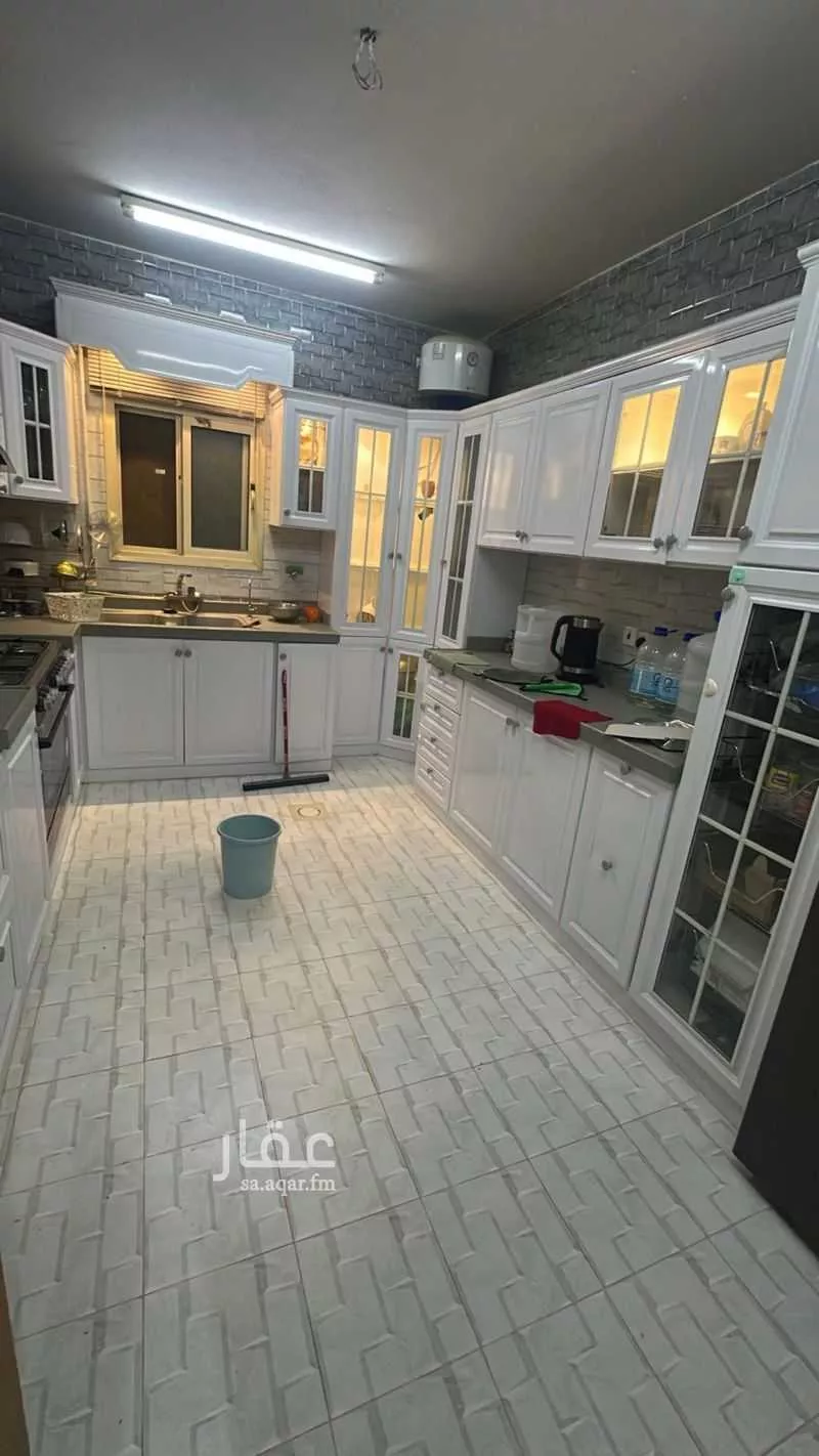 4 bedroom apartment in Tuwaiq 7