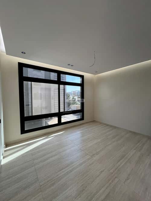5 bedroom apartment in Al Naeem 11