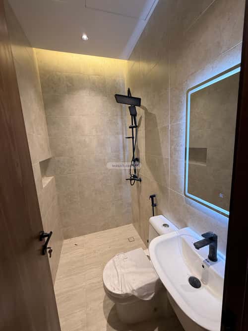 2 bedroom apartment in Al Nuzhah 6