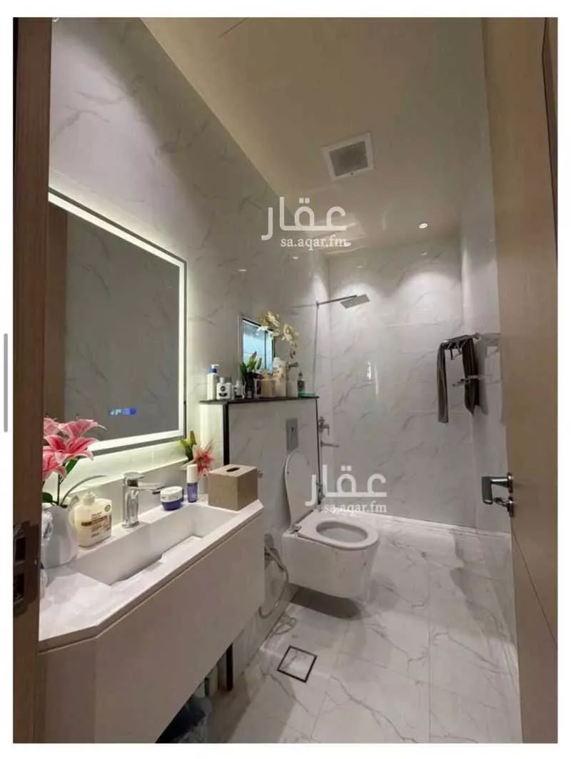 شقة 4 غرف في العارض 13