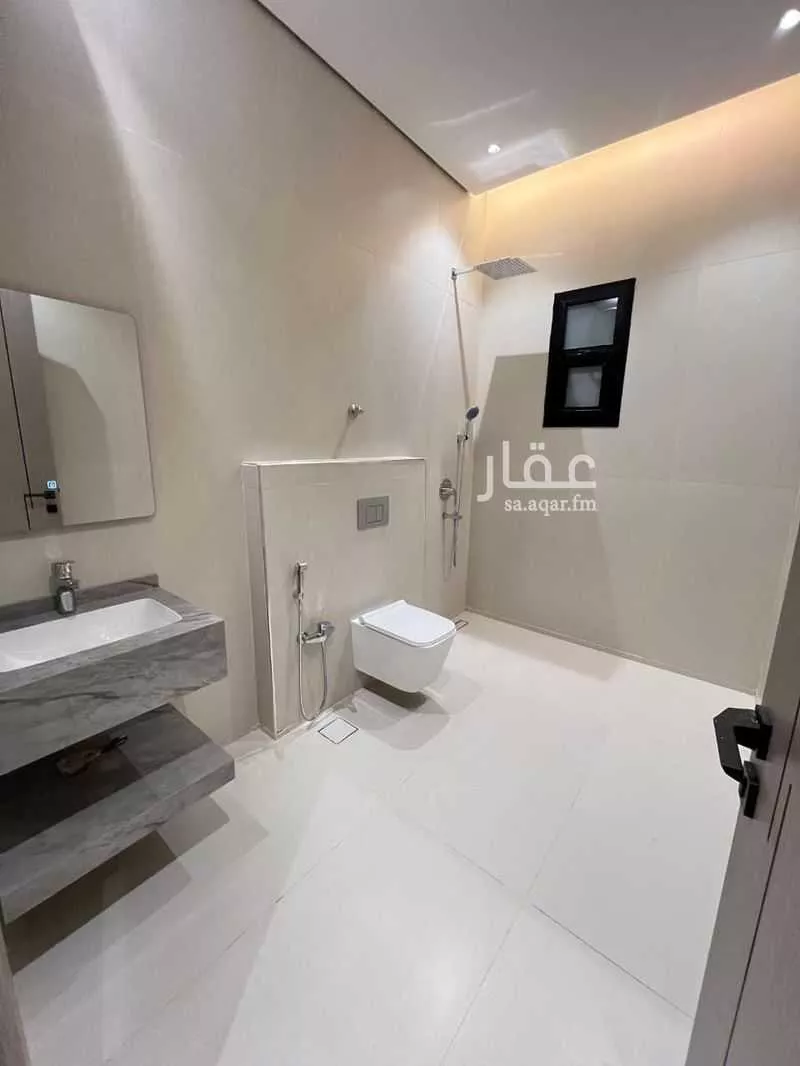 1 bedroom apartment in Dhahrat Laban 4
