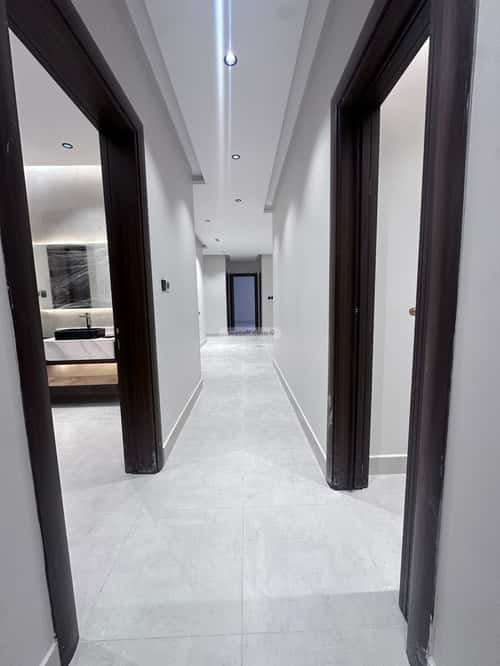 شقة 4 غرف في الروضة 1