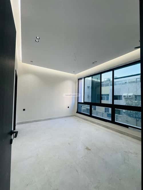 4 bedroom apartment in Al Rawdah 4