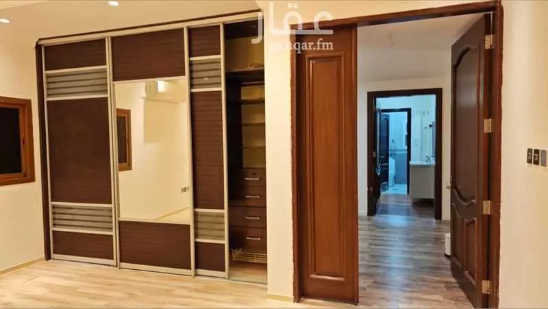 6 bedroom apartment in Al Rawdah 21