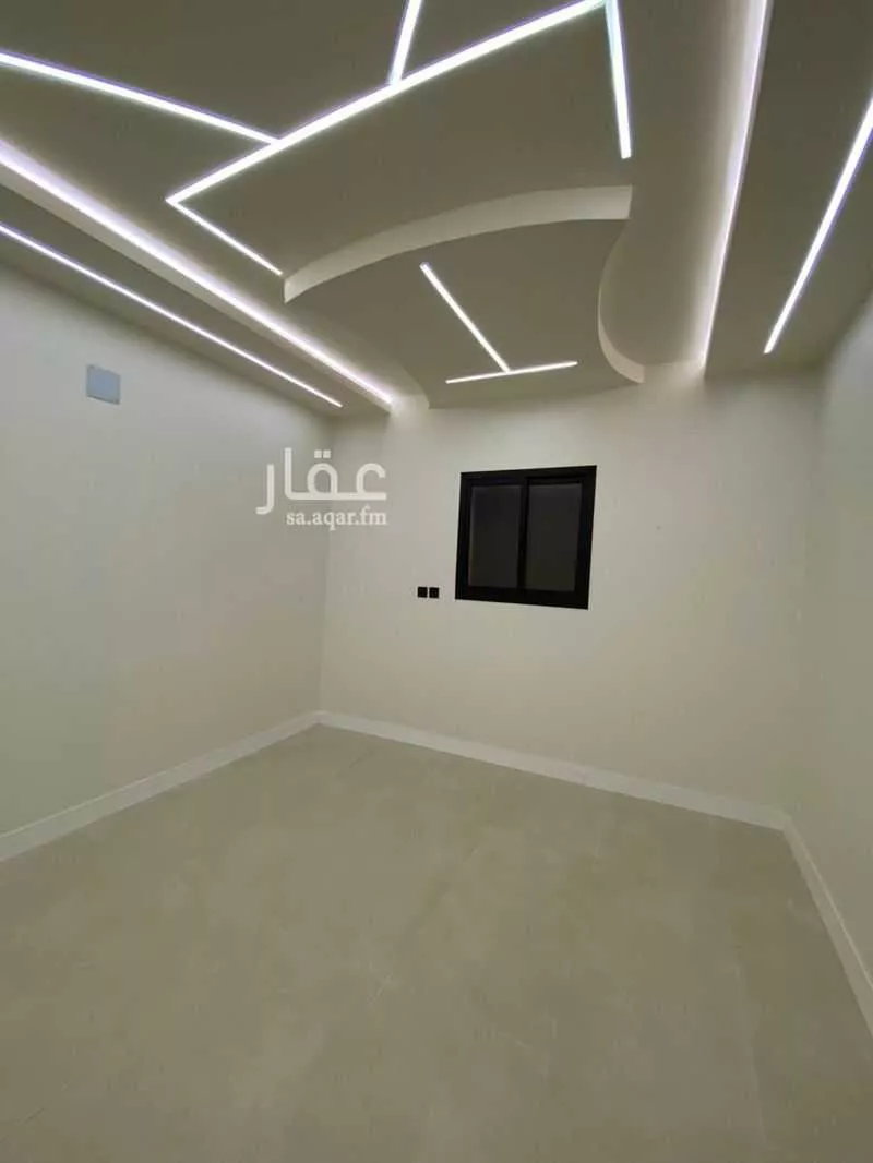 4 bedroom floor in Tuwaiq 5