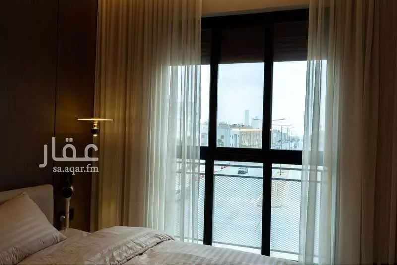 3 bedroom apartment in Al Malqa 5