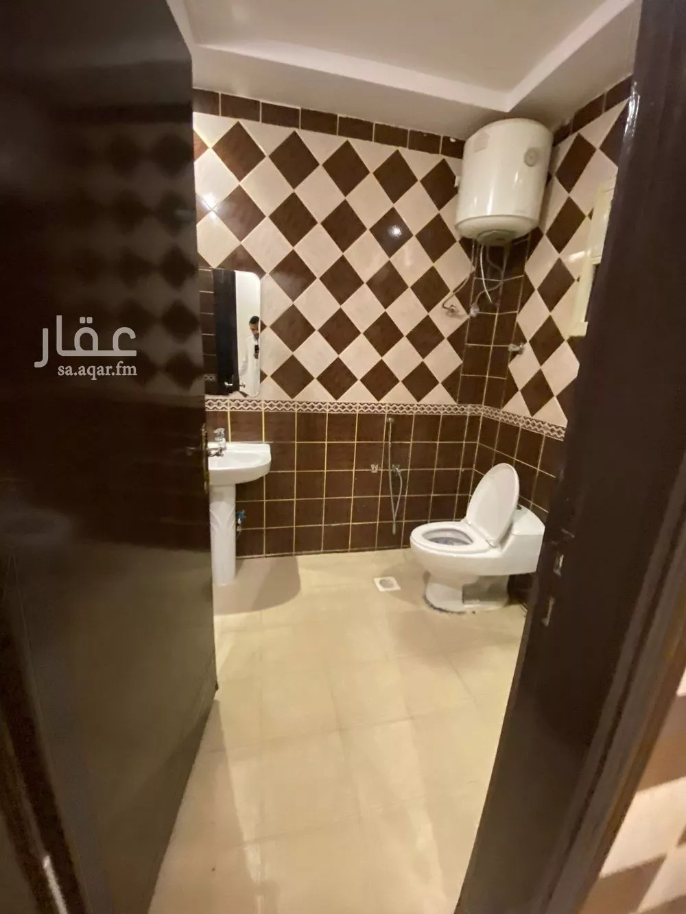 شقة 3 غرف في الجنادرية 6
