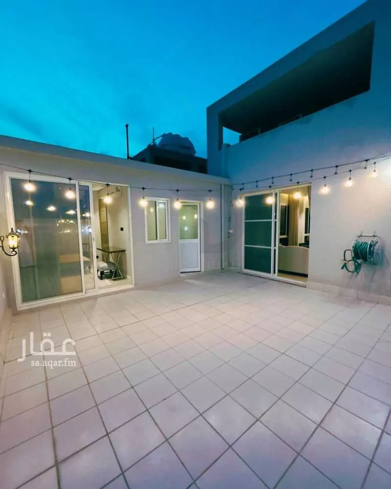 3 bedroom apartment in Al Malqa 11