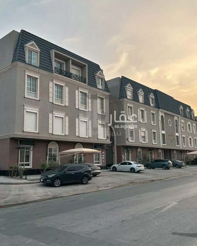 3 bedroom apartment in Al Malqa 12