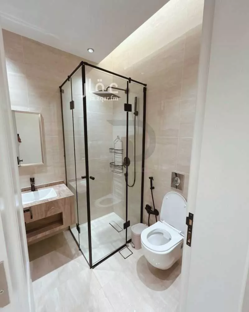 3 bedroom apartment in Al Malqa 8