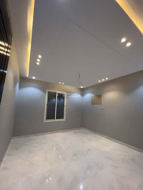6 bedroom apartment in Muraykh 3