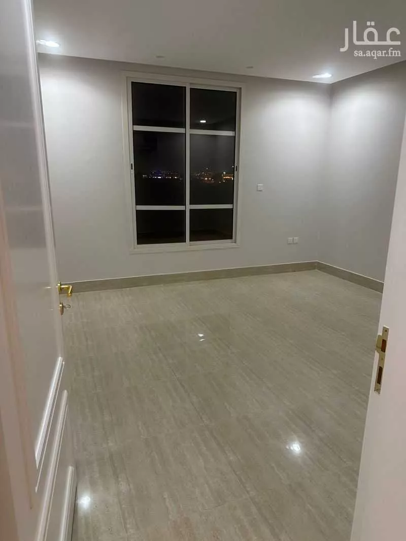 5 bedroom apartment in Al Qairawan 10