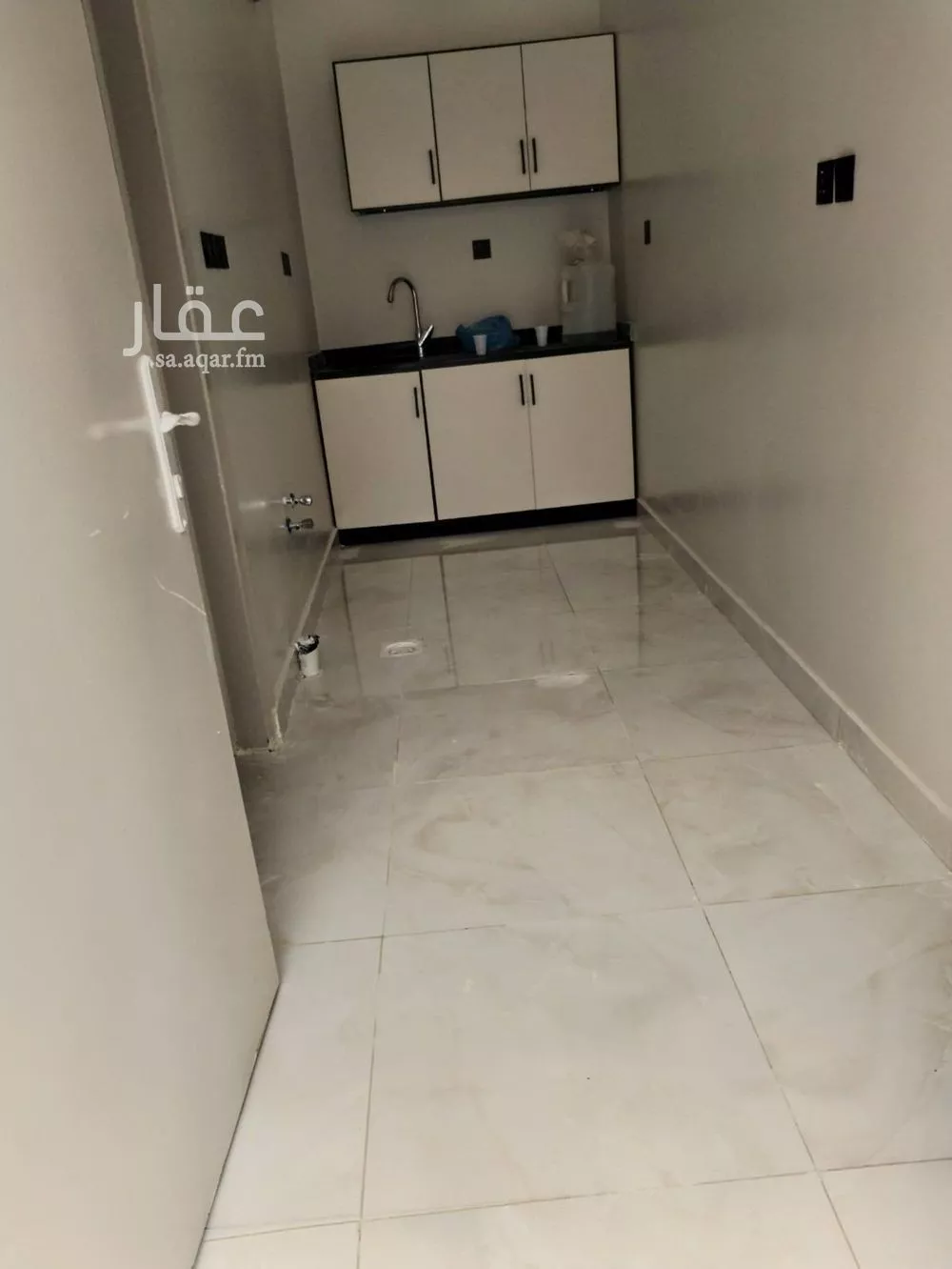 1 bedroom floor in Ishbiliyah 6