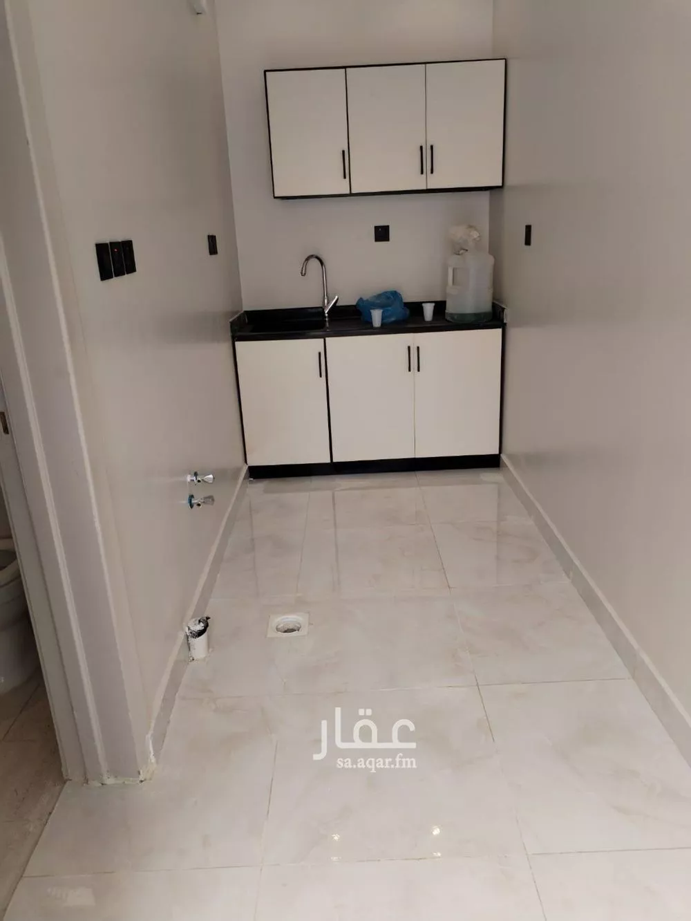 1 bedroom floor in Ishbiliyah 5