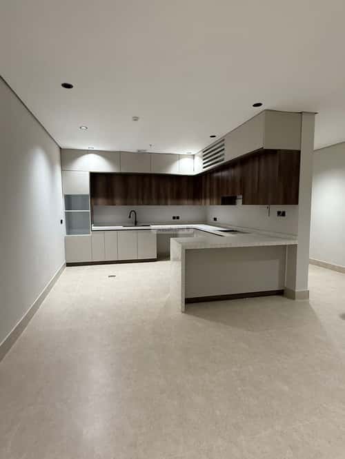 4 bedroom apartment in Al Khour, Eastern Province 9