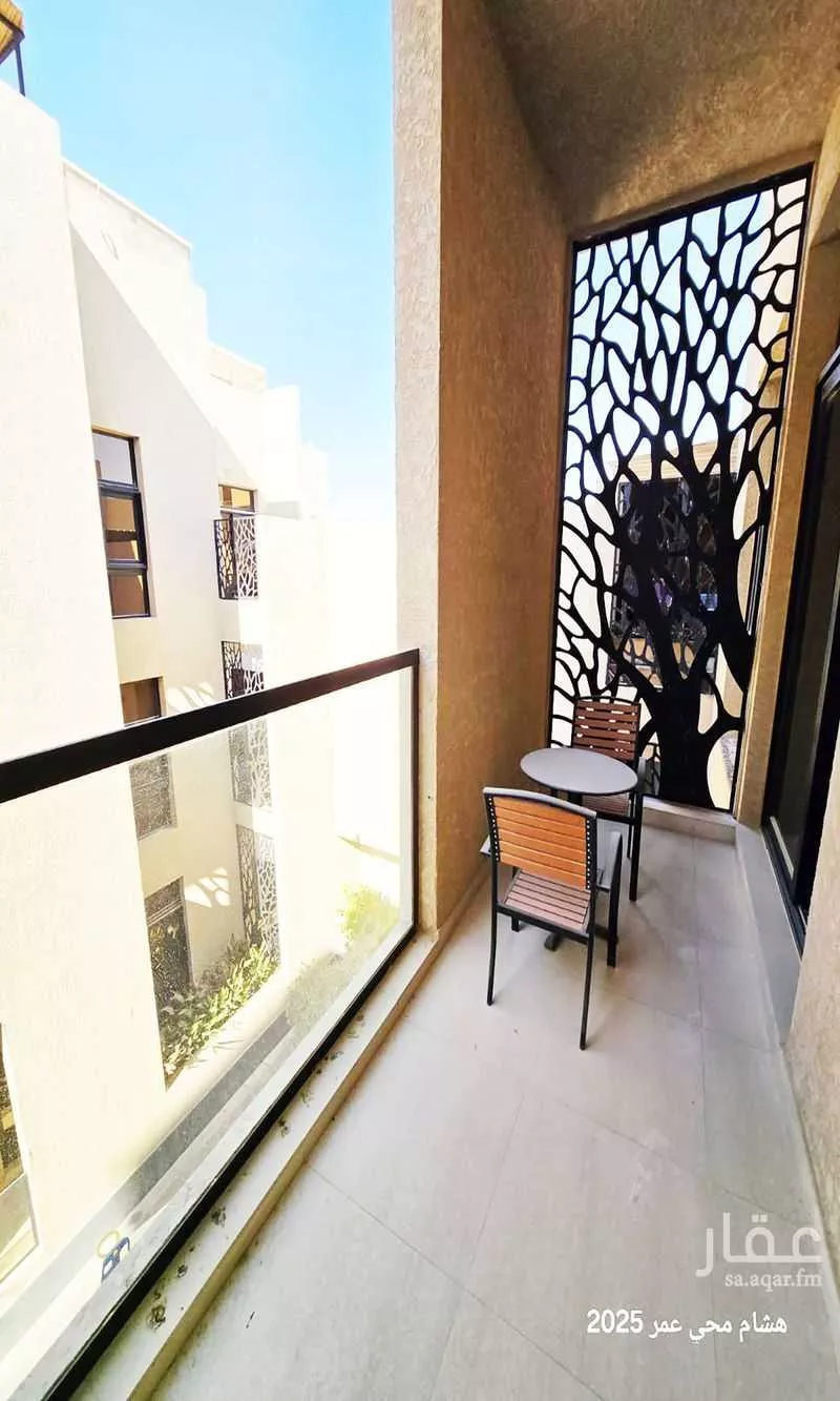 2 bedroom apartment in Al Malqa 32
