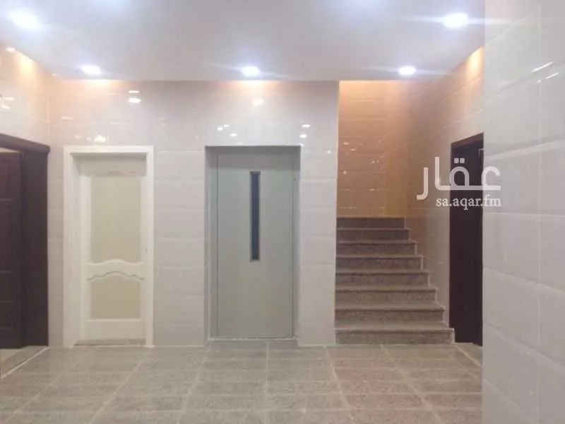 625 sqm building in Al Huda 11