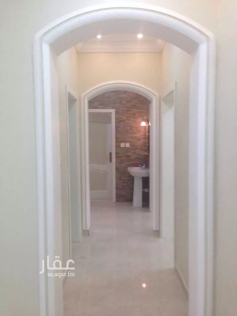 625 sqm building in Al Huda 20