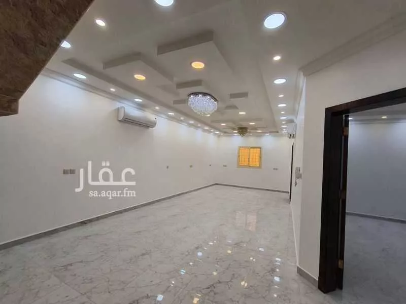 7 bedroom villa in Ash Shulah 12