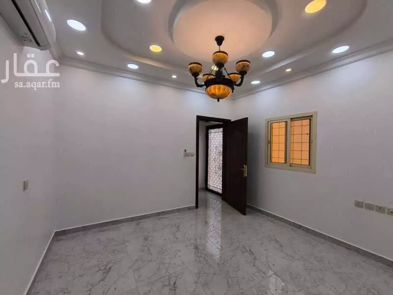7 bedroom villa in Ash Shulah 3