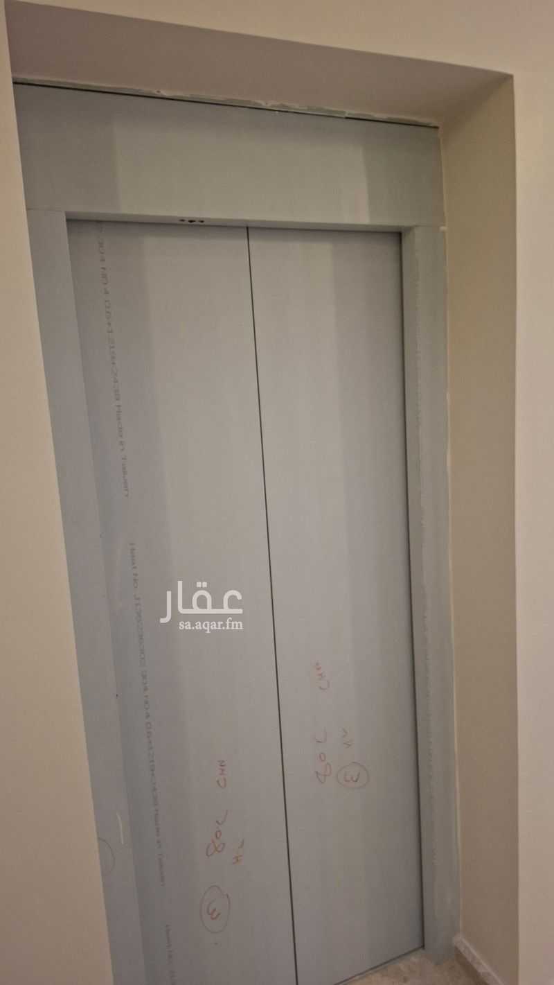 4 bedroom apartment in Shawran, Madinah 10