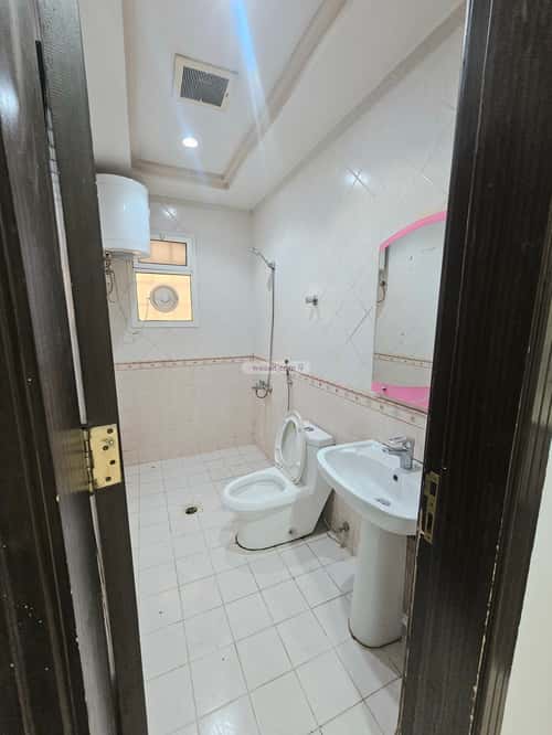 2 bedroom apartment in Al Malqa 3