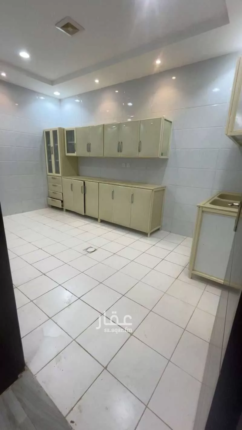4 bedroom apartment in Dhahrat Laban, Riyadh 5
