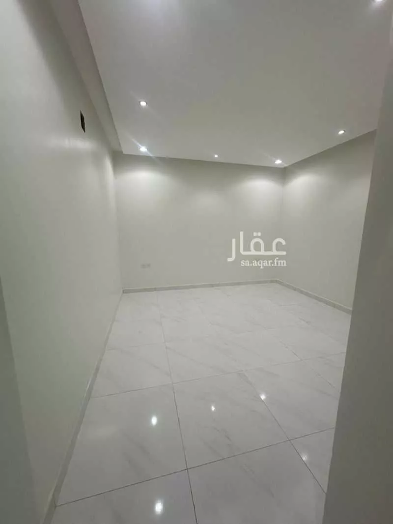 4 bedroom floor in Al Mahdiyyah 2