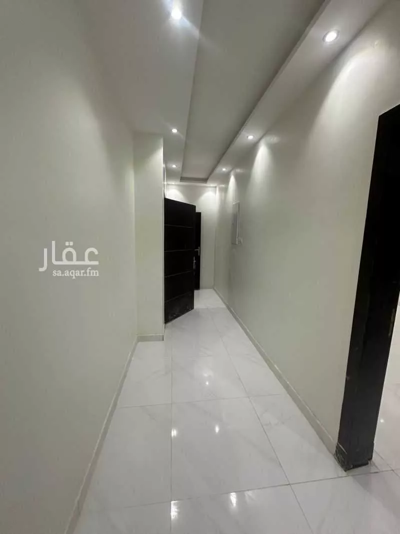 4 bedroom floor in Al Mahdiyyah 4