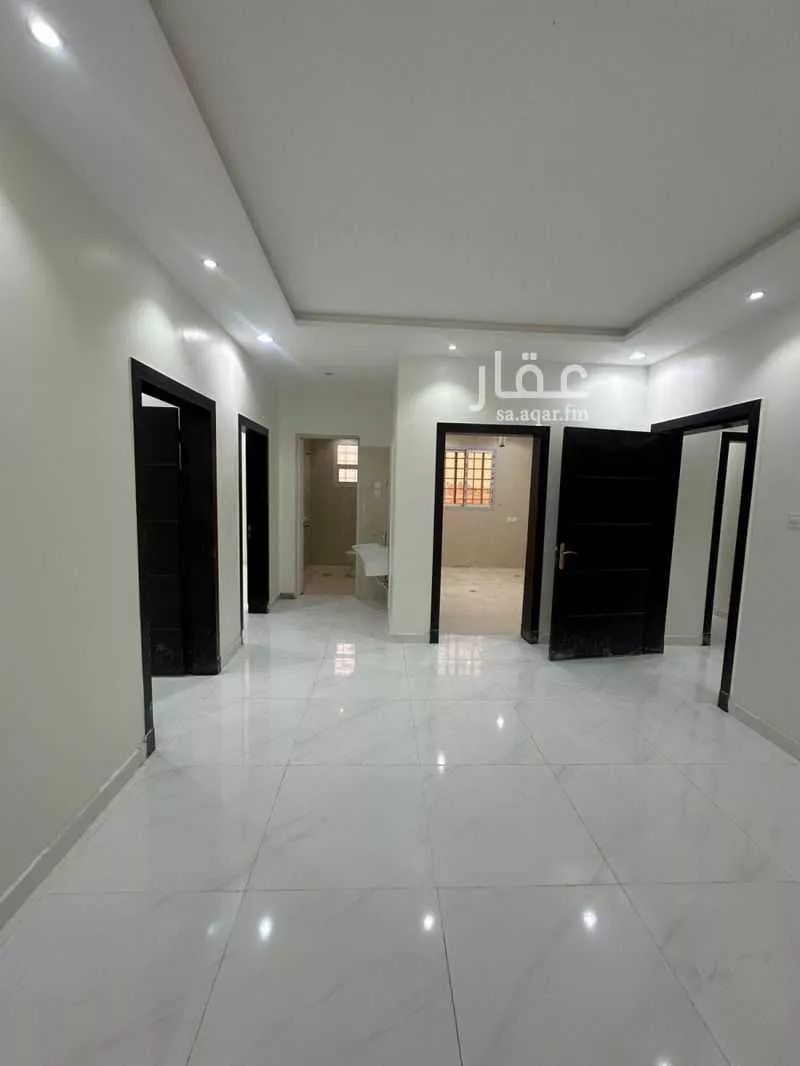 4 bedroom floor in Al Mahdiyyah 5