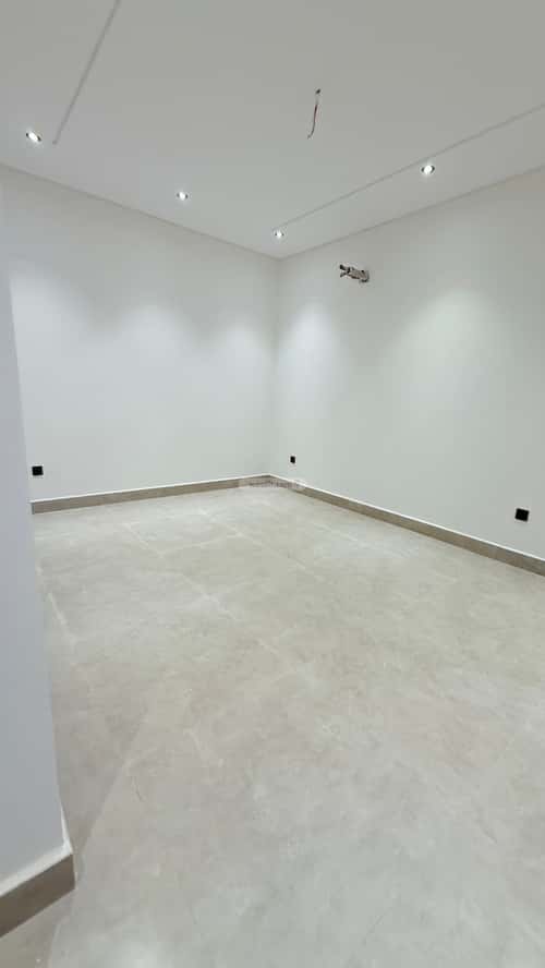 3 bedroom apartment in Al Safaa 2