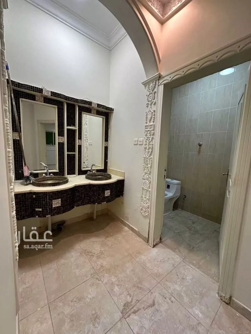 4 bedroom apartment in Ishbiliyah 6