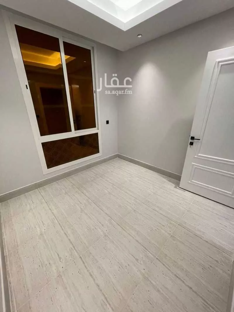 4 bedroom apartment in King Abdul Aziz 5