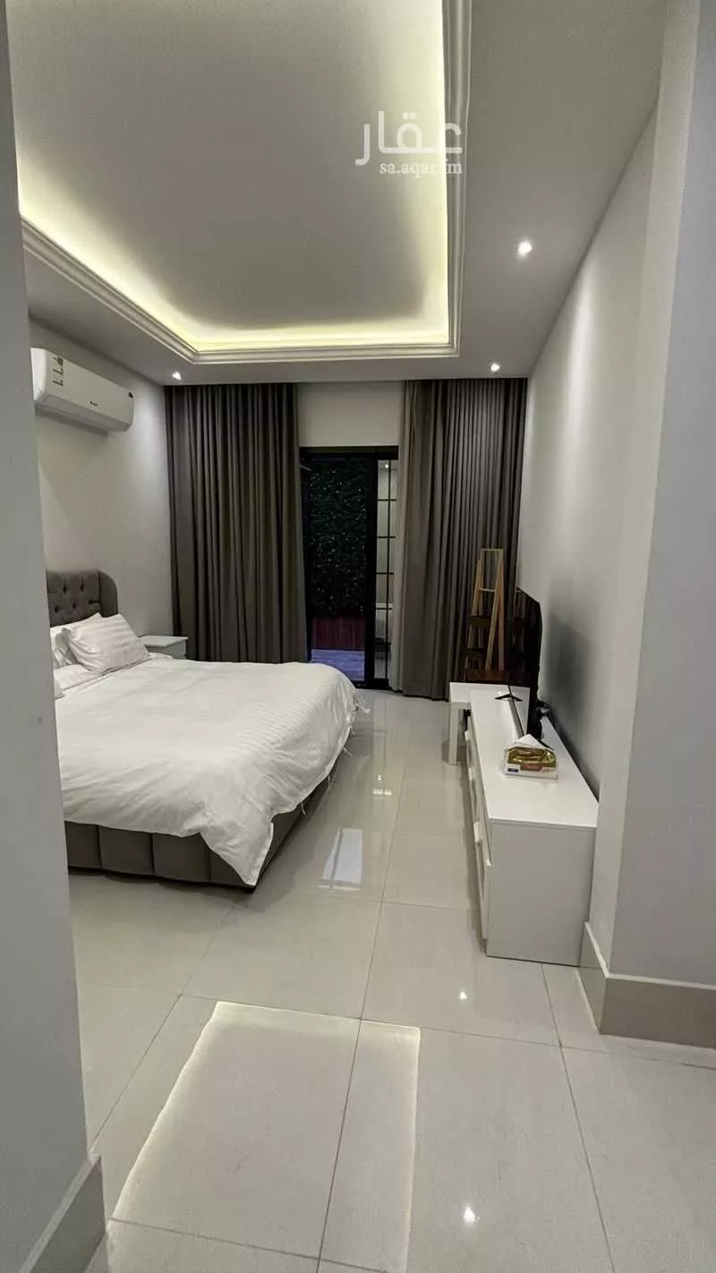 3 bedroom apartment in Al Qairawan 5