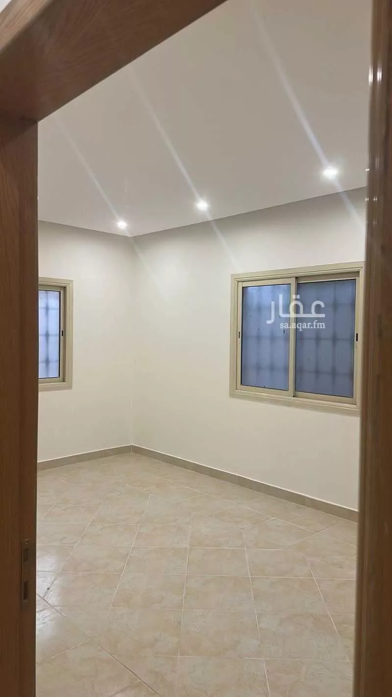 4 bedroom apartment in Al Yasmin 5