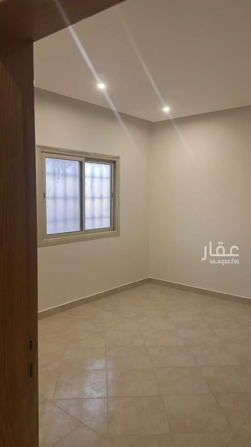 4 bedroom apartment in Al Yasmin 10