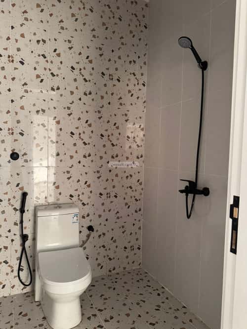 6 bedroom villa in Al Khumrah, Jeddah 5