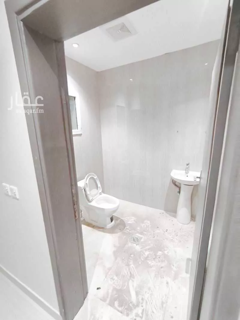90 bedroom apartment in Al Malaz 16