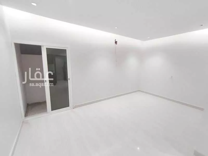90 bedroom apartment in Al Malaz 17