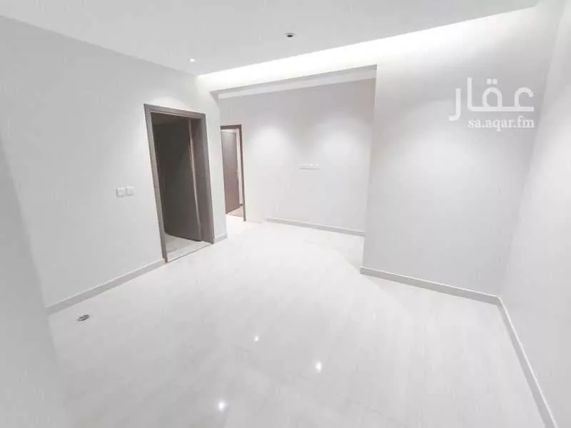 90 bedroom apartment in Al Malaz 22