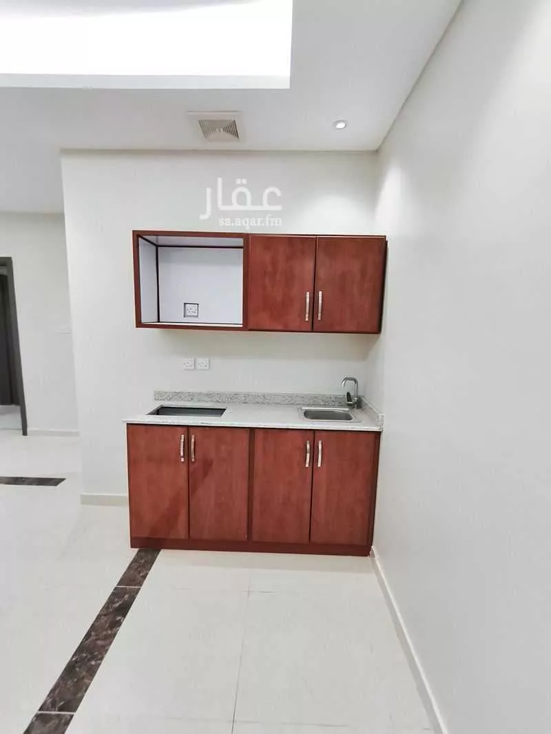 90 bedroom apartment in Al Malaz 26