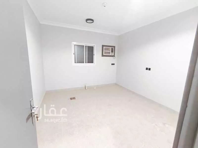 90 bedroom apartment in Al Malaz 28