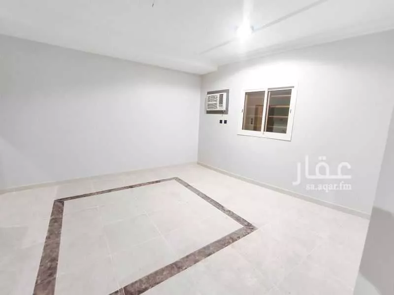 90 bedroom apartment in Al Malaz 33