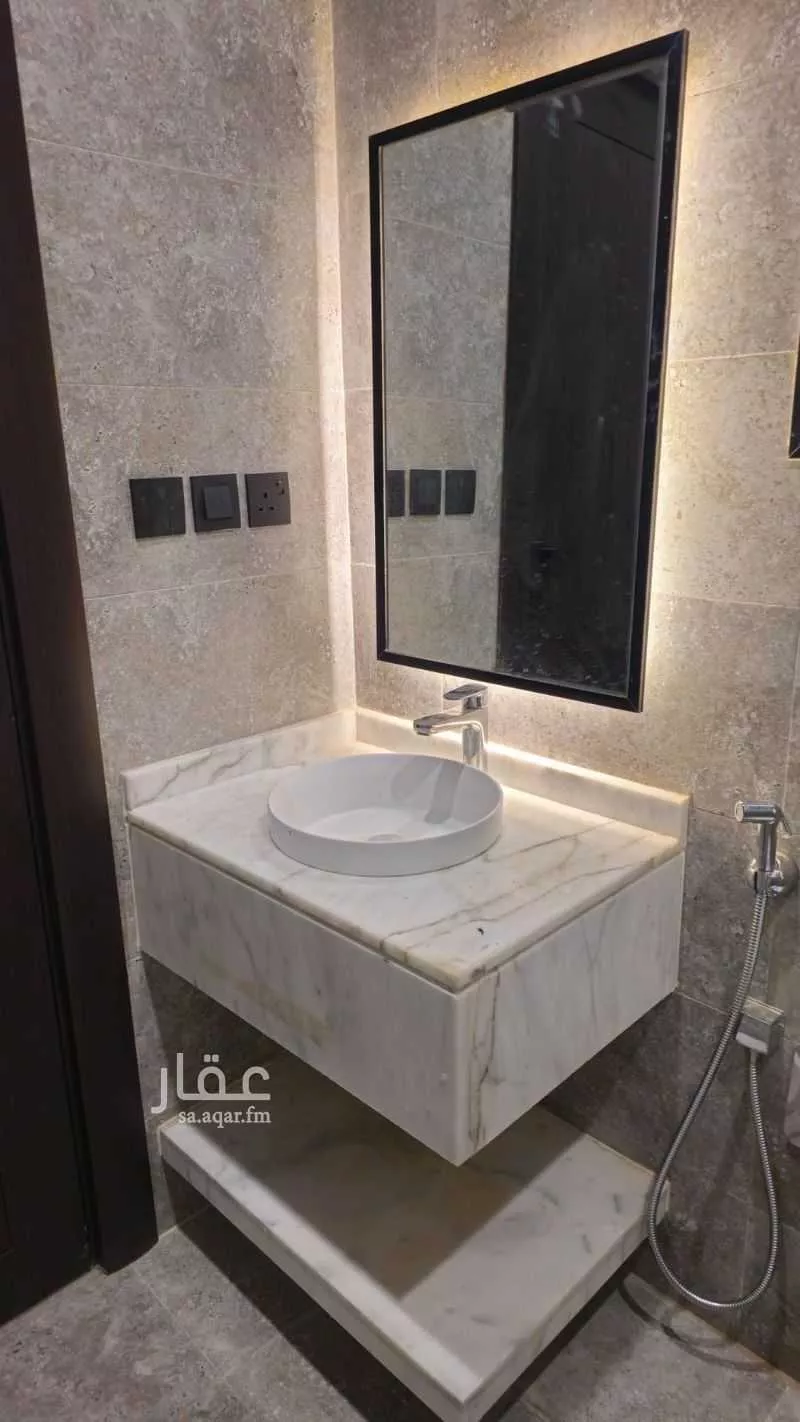 5 bedroom apartment in Al Rimal 13