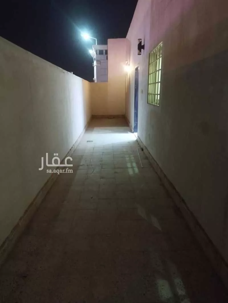 3 bedroom apartment in Al Malqa 7