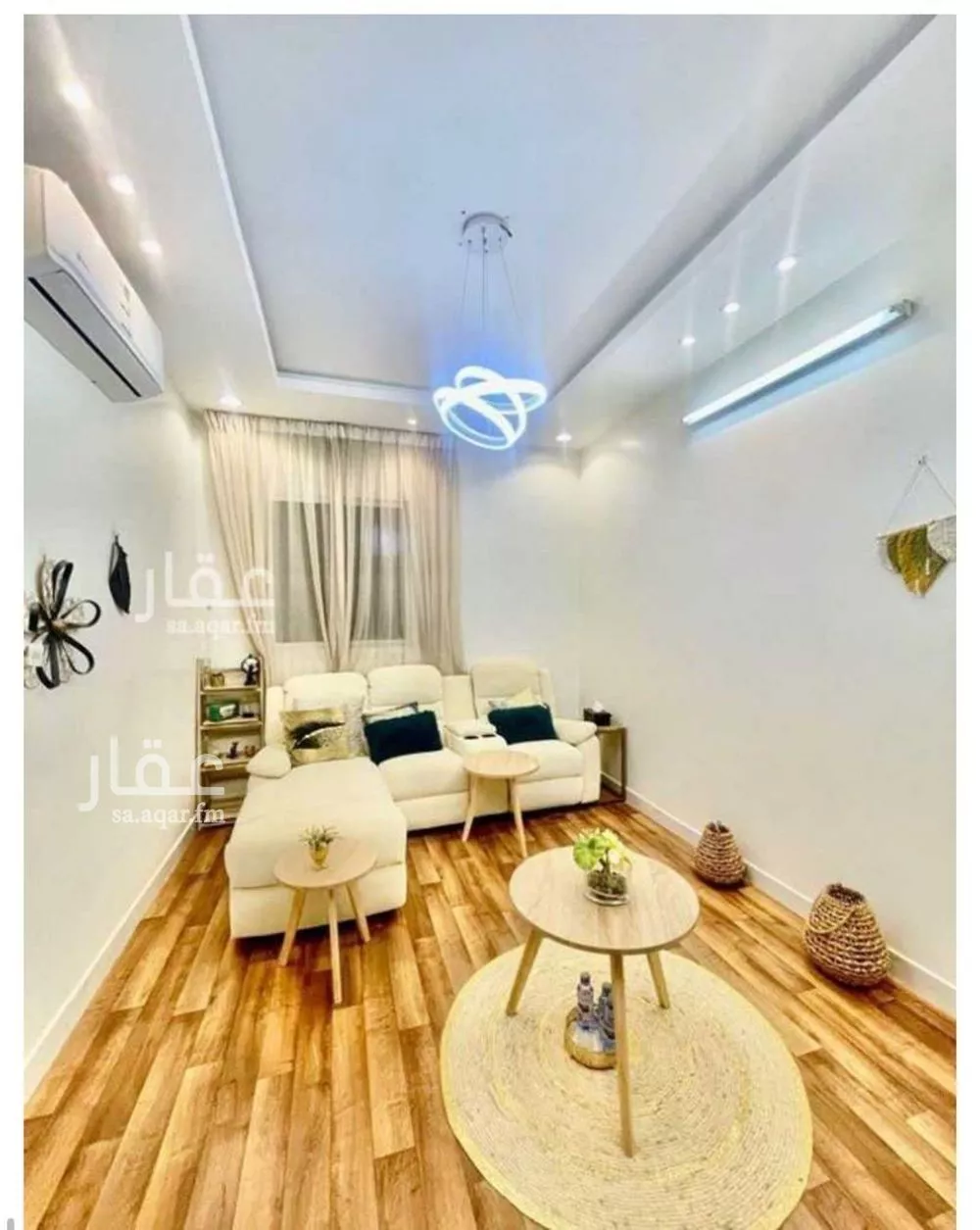 فيلا 5 غرف في الرمال 10