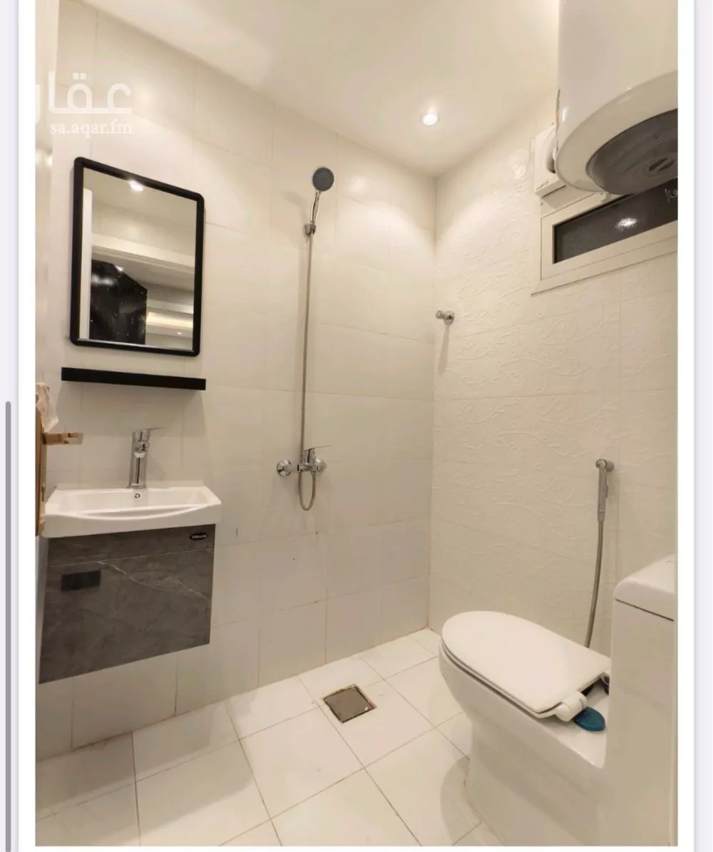 1 bedroom apartment in Ad Dhubbat 3