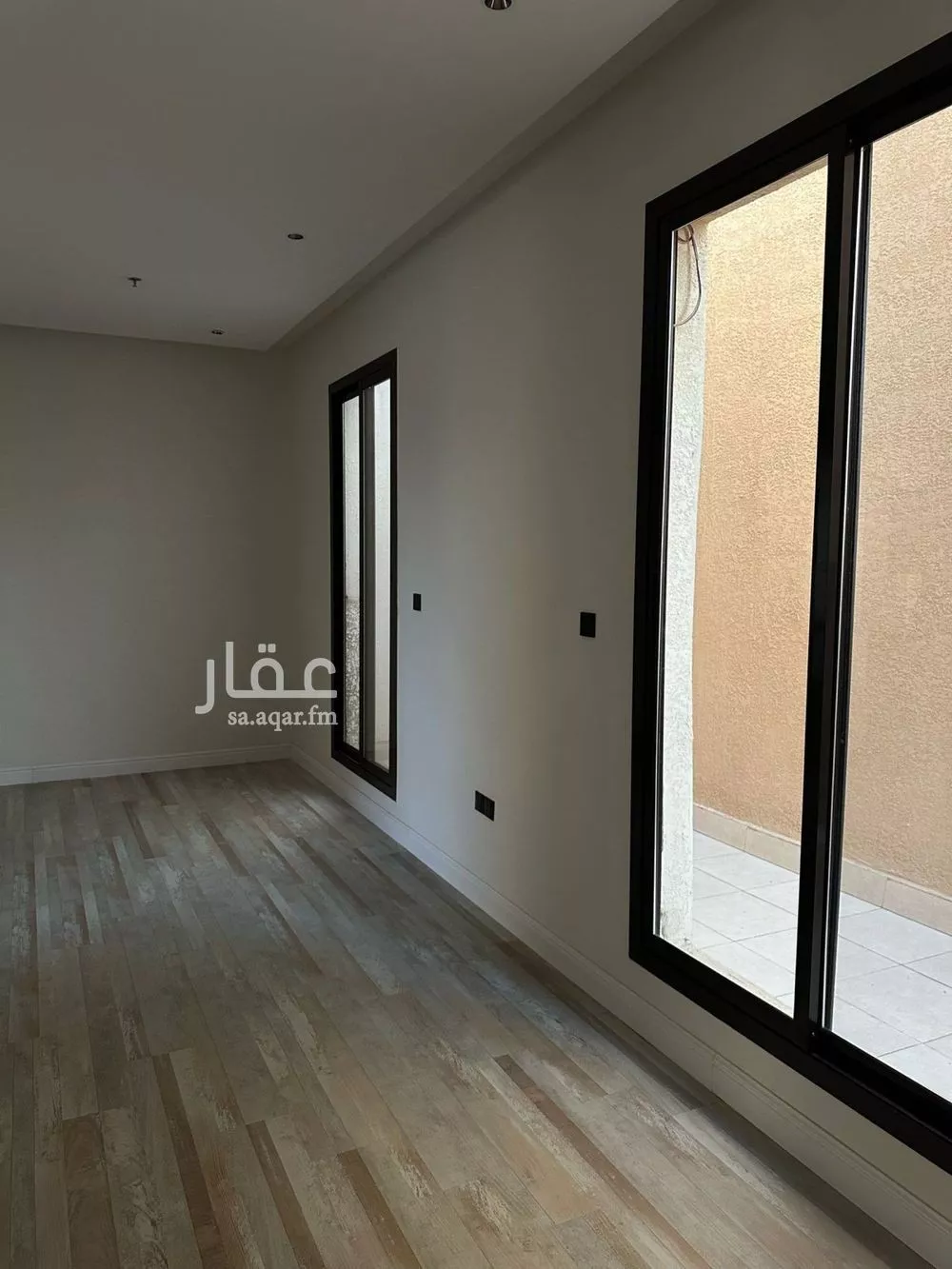شقة 3 غرف في العارض 2