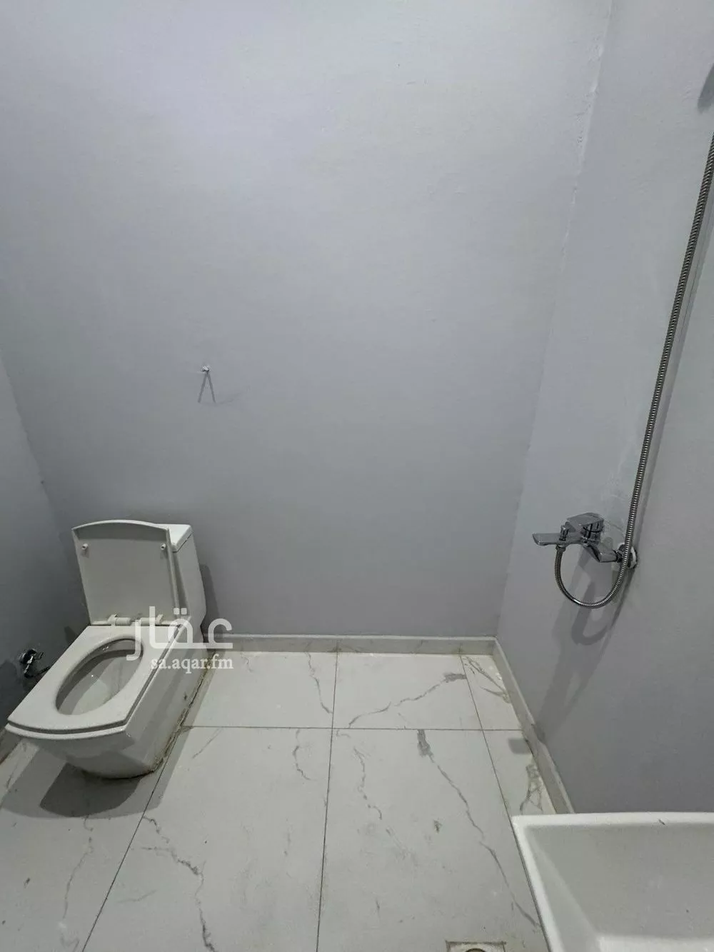 1 bedroom apartment in Dhahrat Laban 5